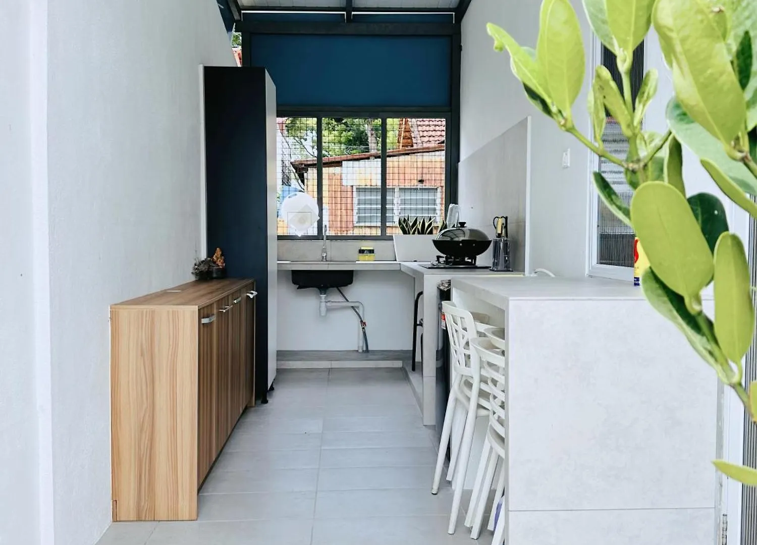 New! 10Pax Special 1,5 Storey Semi-D In Georgetown 70 Inch Smart Tv Malaysia