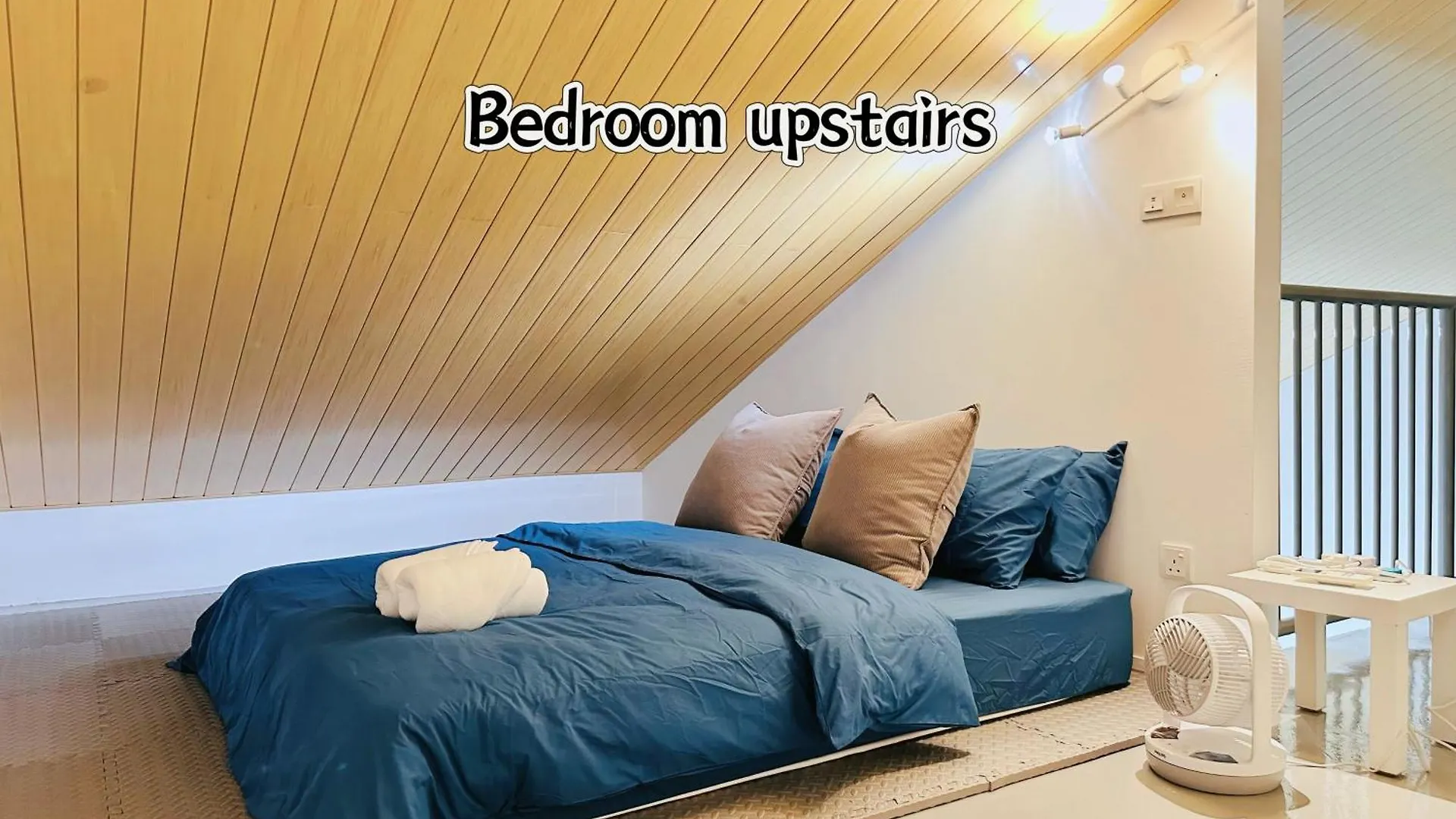 New! 10Pax Special 1,5 Storey Semi-D In Georgetown 70 Inch Smart Tv 0*, George Town Malaysia